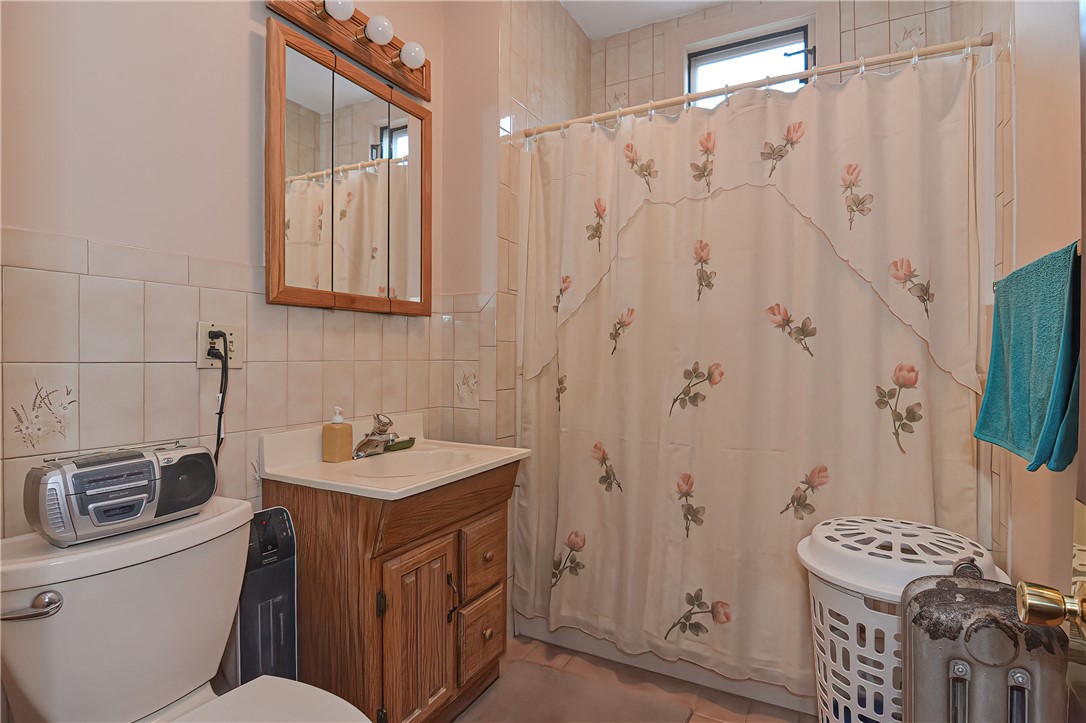 731 Grove Street Woonsocket, RI 02895 - Photo 27 of 48 Gallery Image 27