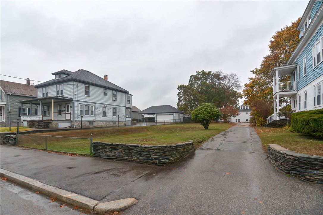 731 Grove Street Woonsocket, RI 02895 - Photo 5 of 48 Gallery Image 5