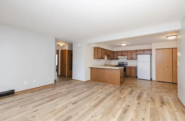 $1,350 | 603 Bakertown Drive, Unit A, Sullivan, WI 53178