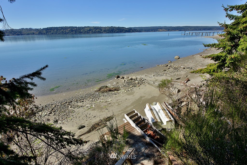 4576 South June Beach Road Freeland, WA 98249 - Photo 18 of 25 a view of a lake with a mountain view