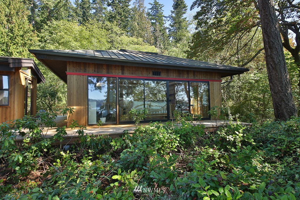 4576 South June Beach Road Freeland, WA 98249 - Photo 4 of 25 front view of a house with a yard