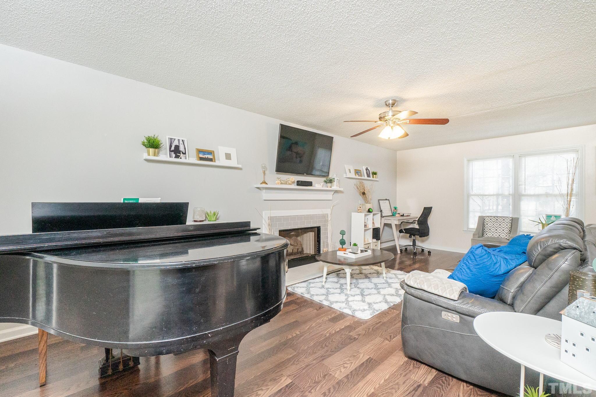 4720 Dillingham Court Raleigh, NC 27604 - Photo 11 of 51 Gallery Image 11
