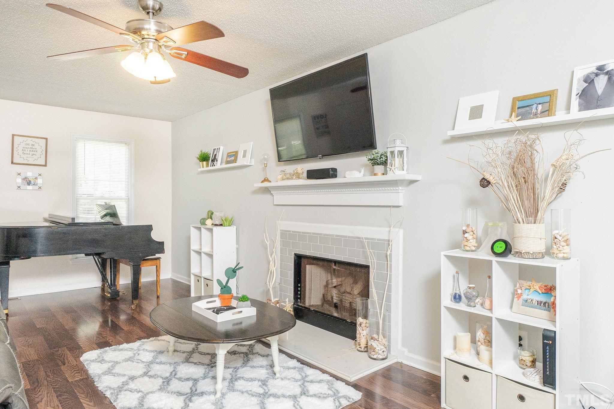 4720 Dillingham Court Raleigh, NC 27604 - Photo 14 of 51 Gallery Image 14