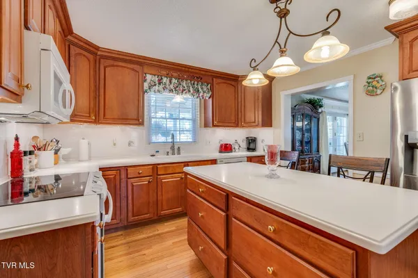 $395,000 | 3315 Martindale Drive, Johnson City, TN 37601
