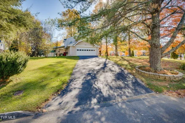 $395,000 | 3315 Martindale Drive, Johnson City, TN 37601