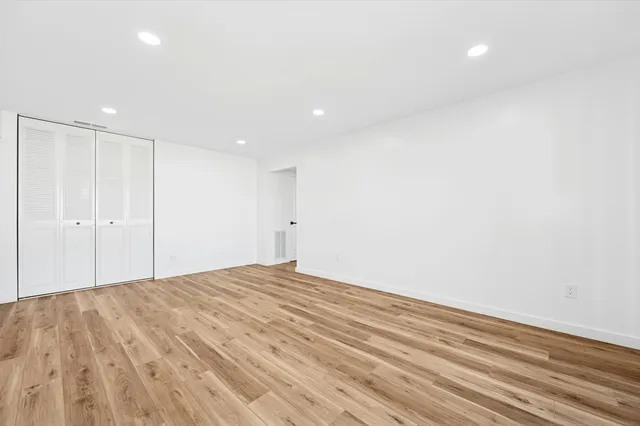 a view of empty room