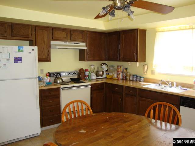 7580 Bluestone Drive Reno, NV 89511 - Photo 5 of 12 Photo 5