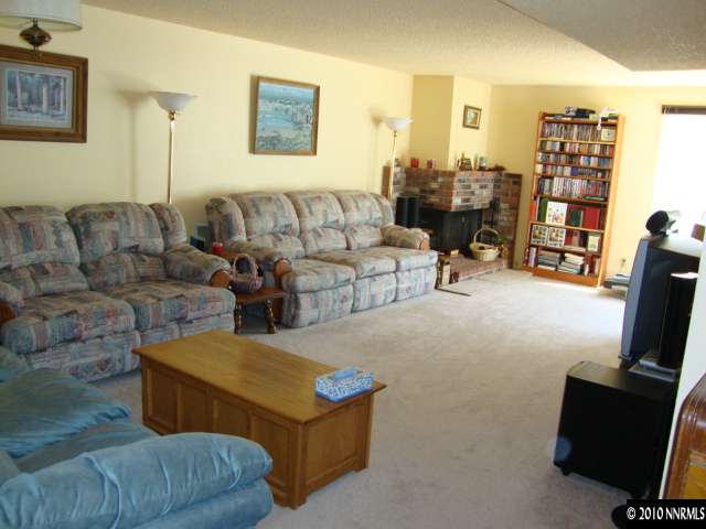 7580 Bluestone Drive Reno, NV 89511 - Photo 6 of 12 Photo 6