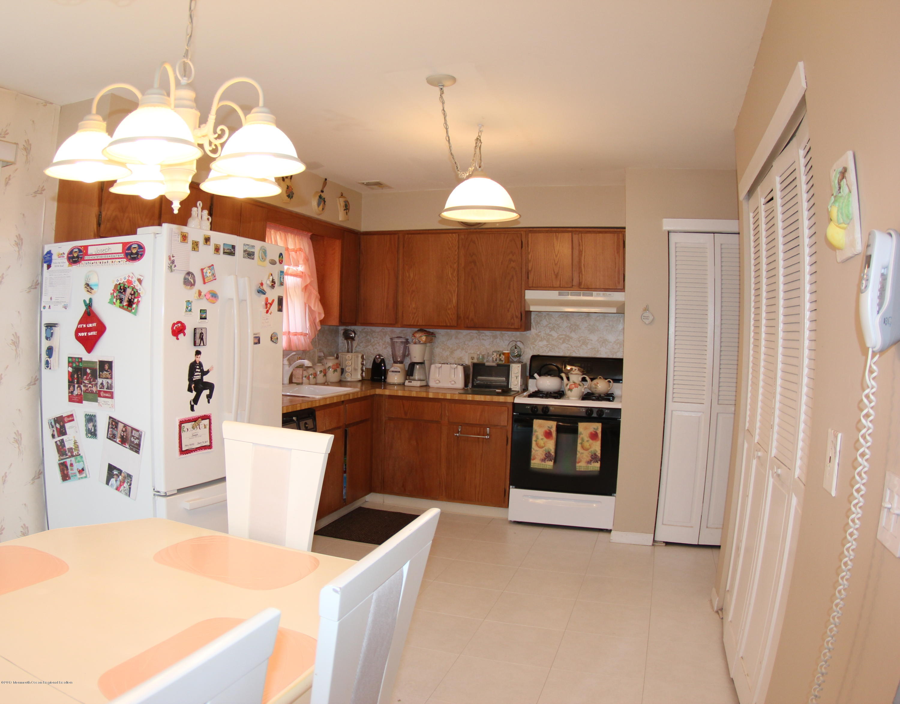 272 Greenwood Loop Road Brick, NJ 08724 - Photo 2 of 10 IMG_0010