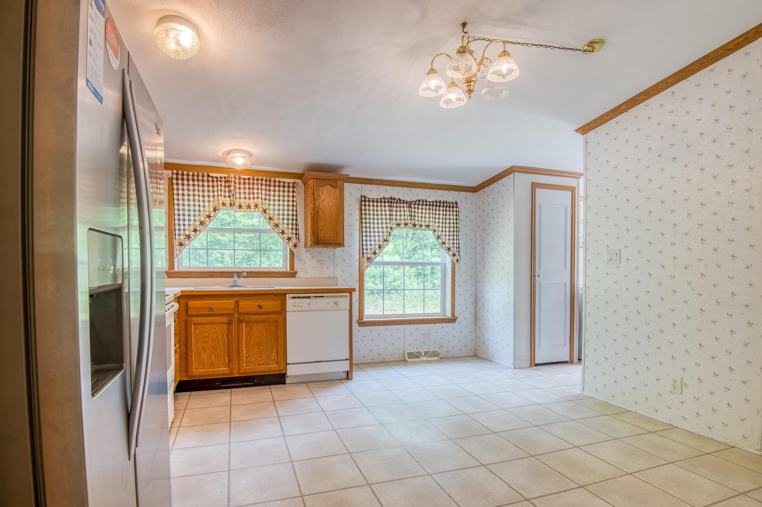 117 Whitefield Road Bethlehem, NH 03574 - Photo 15 of 23