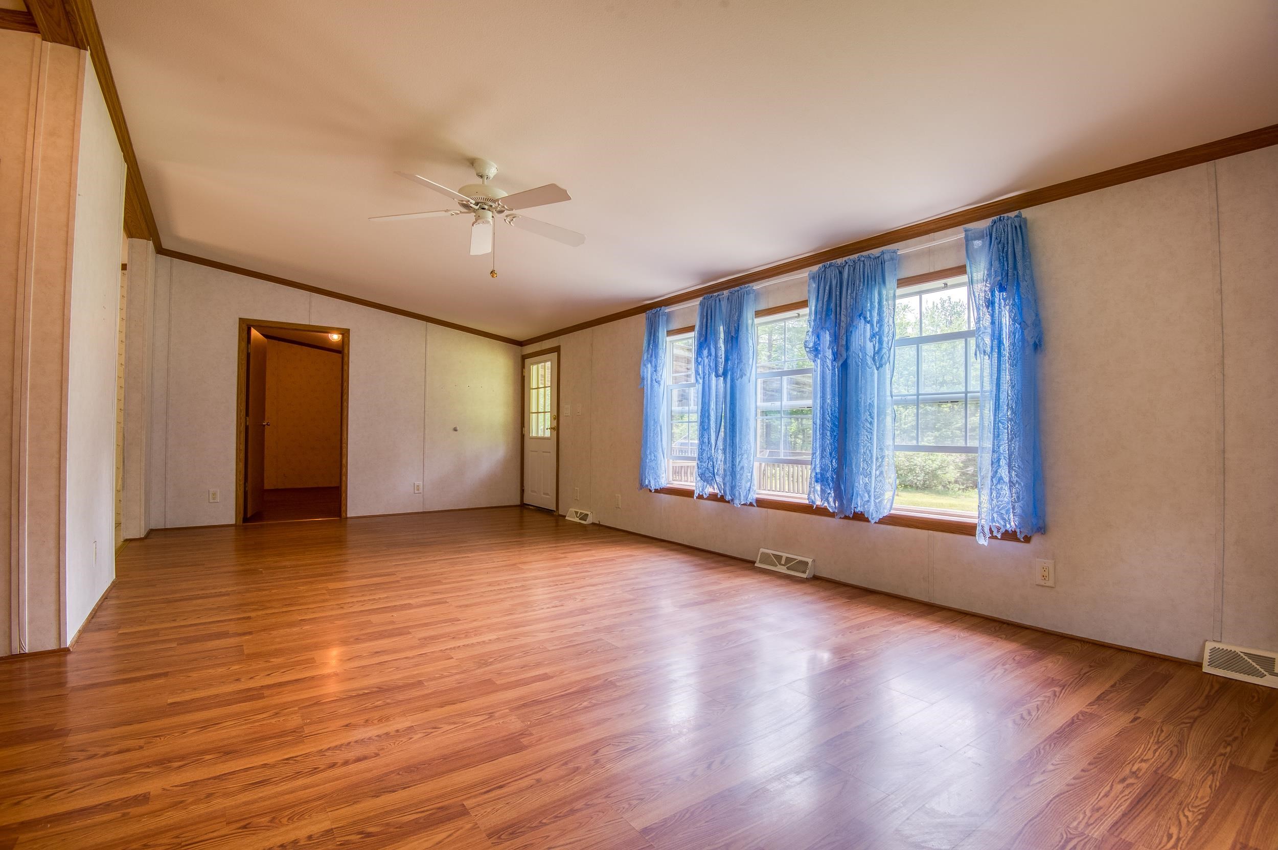 117 Whitefield Road Bethlehem, NH 03574 - Photo 7 of 23