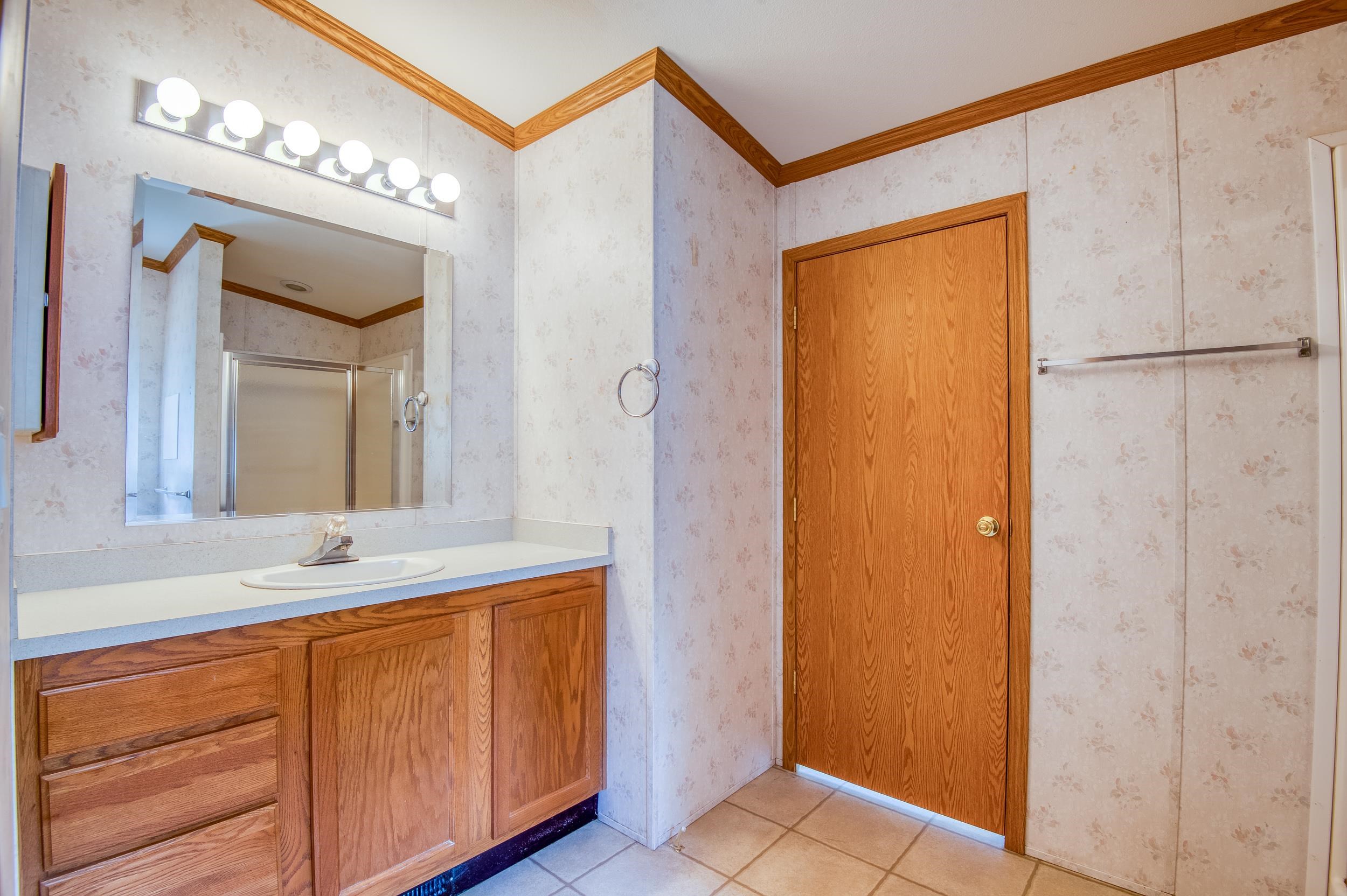 117 Whitefield Road Bethlehem, NH 03574 - Photo 10 of 23