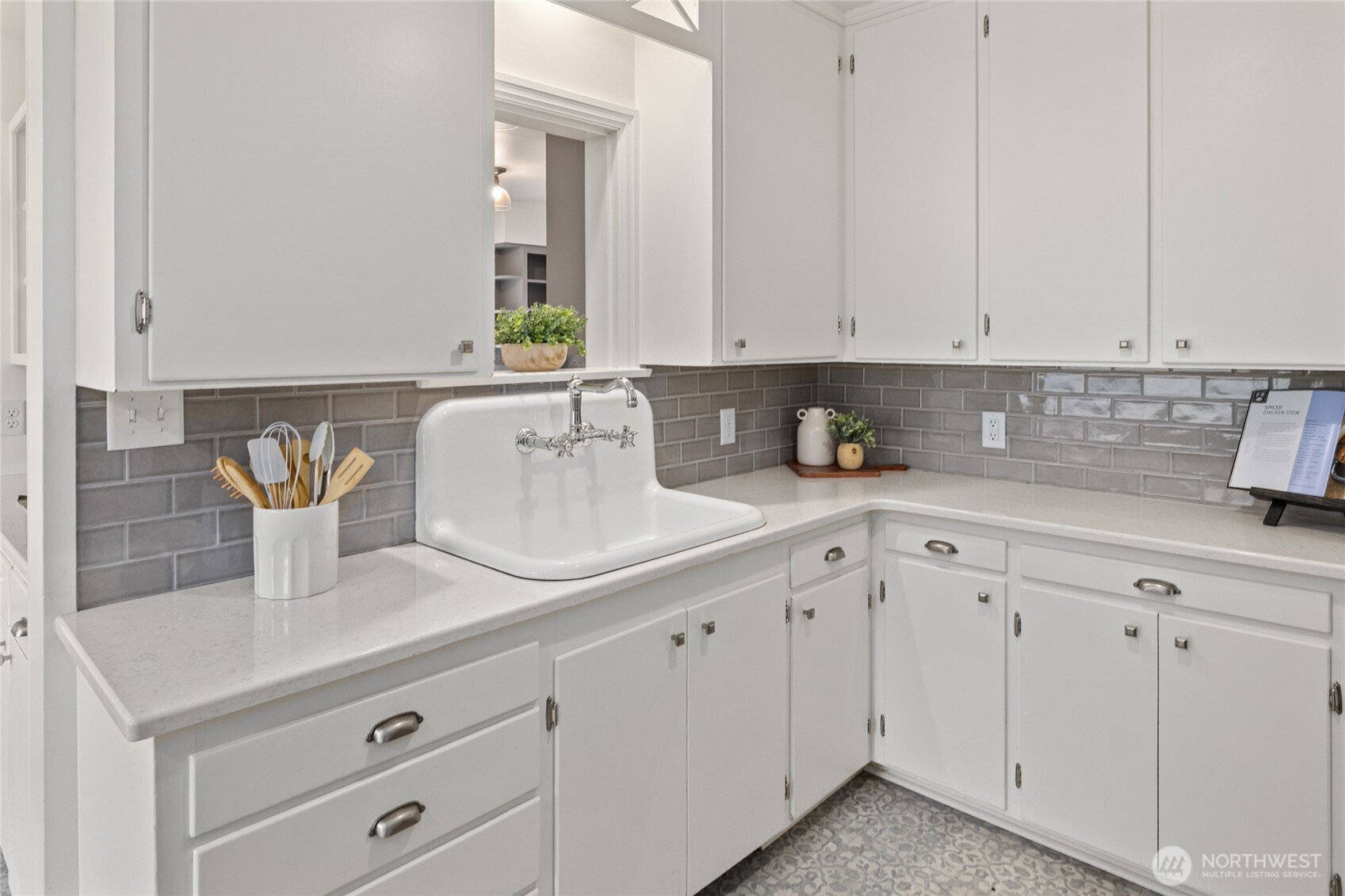 1371 Bettas Road Cle Elum, WA 98922 - Photo 15 of 40 a kitchen with white cabinets and sink