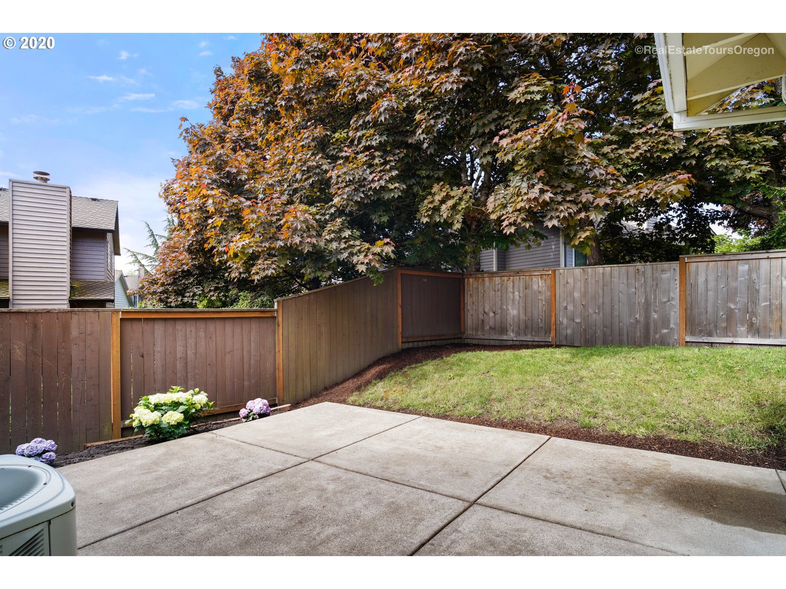 100 Kingsgate Road Lake Oswego, OR 97035 - Photo 29 of 32 Gallery Image 29