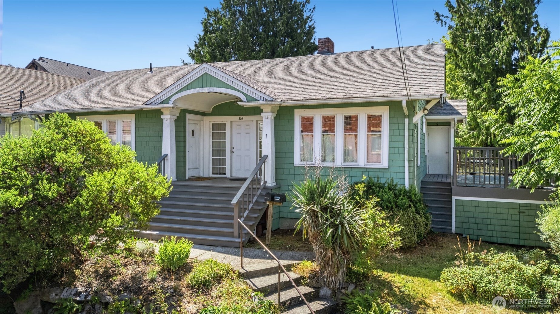 303 North 64th Street Seattle, WA 98103 - Photo 1 of 23