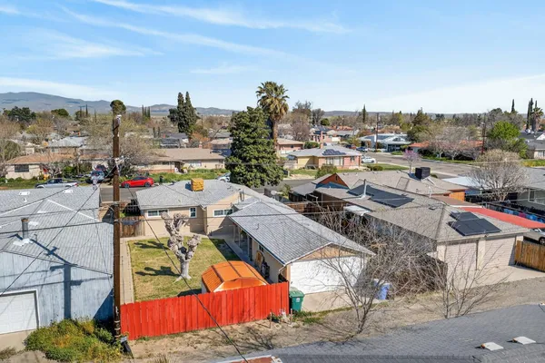 $249,500 | 425 University Avenue, Coalinga, CA 93210