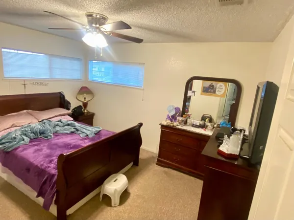 $249,500 | 425 University Avenue, Coalinga, CA 93210
