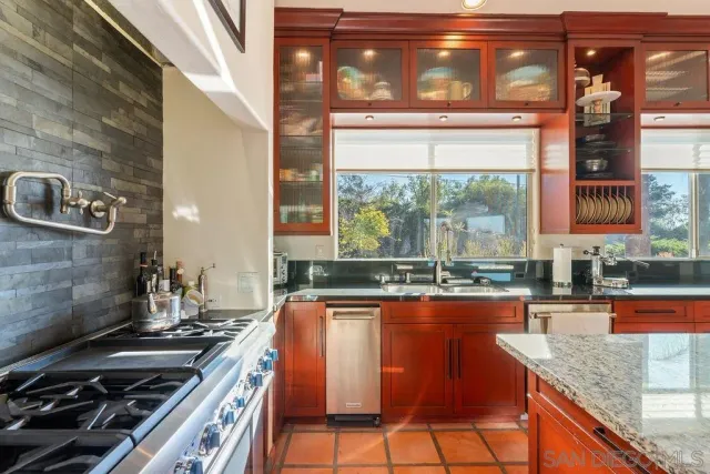 $1,988,000 | 28751 Sandhurst Way, Escondido, CA 92026