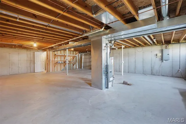 $2,200 | 128 Brookshire Creek Drive, Wentzville, MO 63385