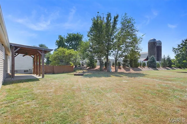 $2,200 | 128 Brookshire Creek Drive, Wentzville, MO 63385