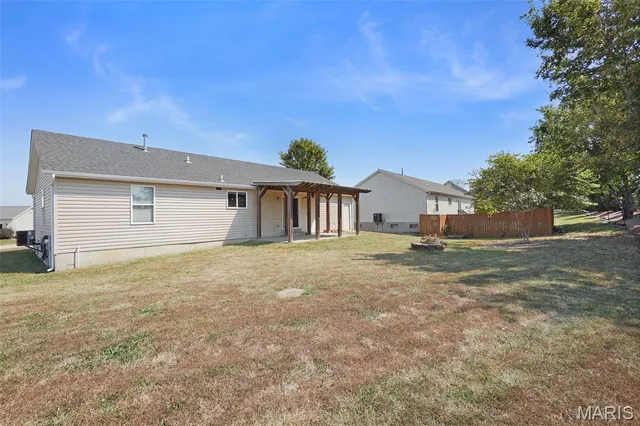 $2,200 | 128 Brookshire Creek Drive, Wentzville, MO 63385
