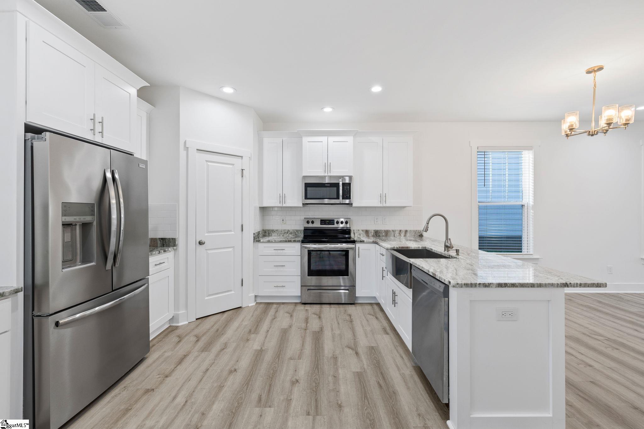 1 Little Creek Road Travelers Rest, SC 29690 - Photo 4 of 34