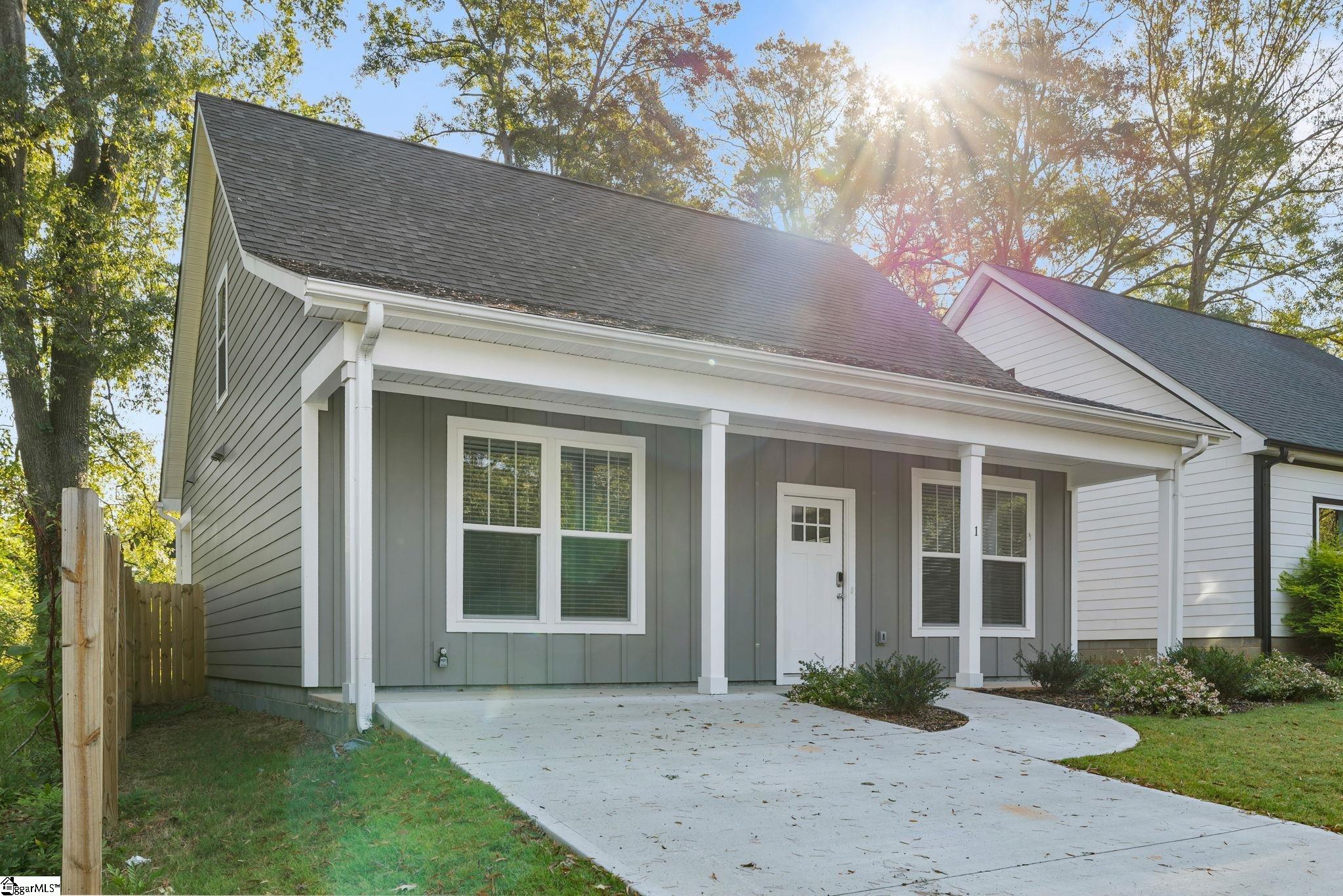 1 Little Creek Road Travelers Rest, SC 29690 - Photo 9 of 34