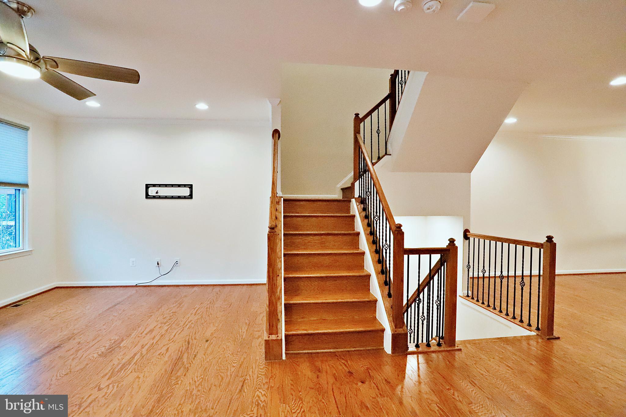 9158 Power House Road Lorton, VA 22079 - Photo 11 of 37