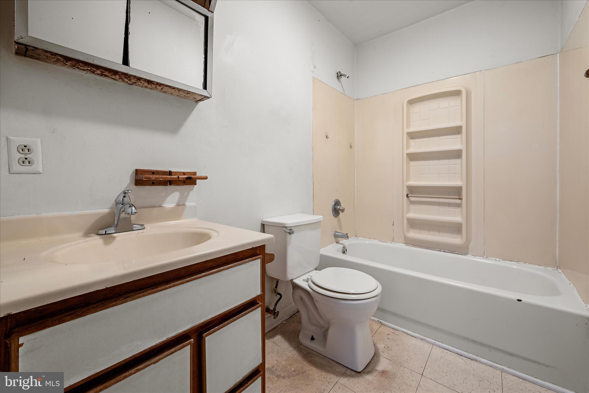 751-761 Old Charles Town Road Stephenson, VA 22656 - Photo 22 of 58 Bathroom Unit 2