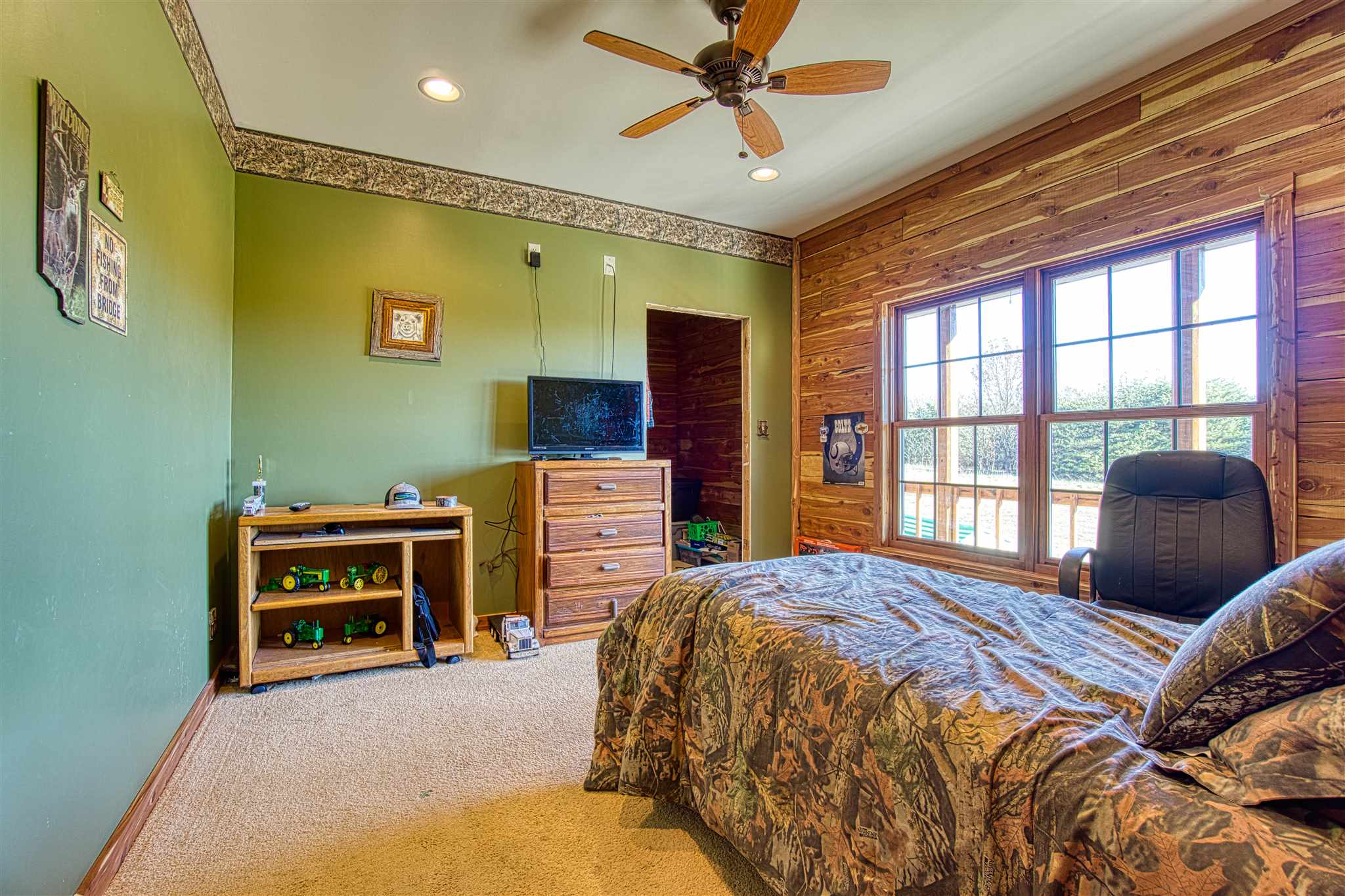 277 West Kelly Road Boonville, IN 47601 - Photo 17 of 35