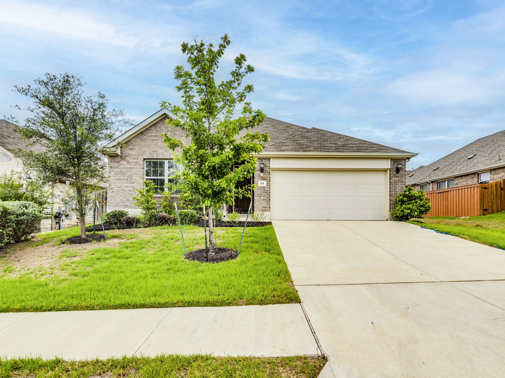 201 Oleander Loop Buda, TX 78610 - Photo 3 of 29