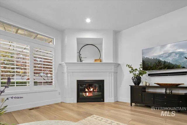 $998,000 | 650 North Clearpoint Way, Eagle, ID 83616