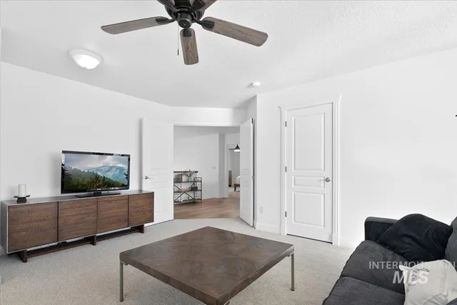 $998,000 | 650 North Clearpoint Way, Eagle, ID 83616