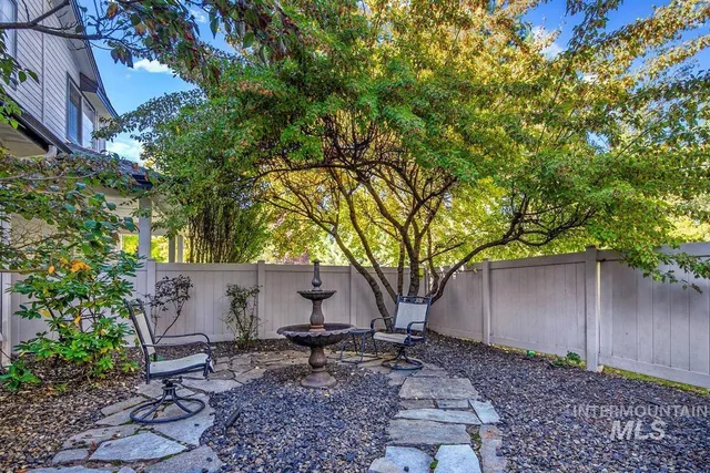 $998,000 | 650 North Clearpoint Way, Eagle, ID 83616