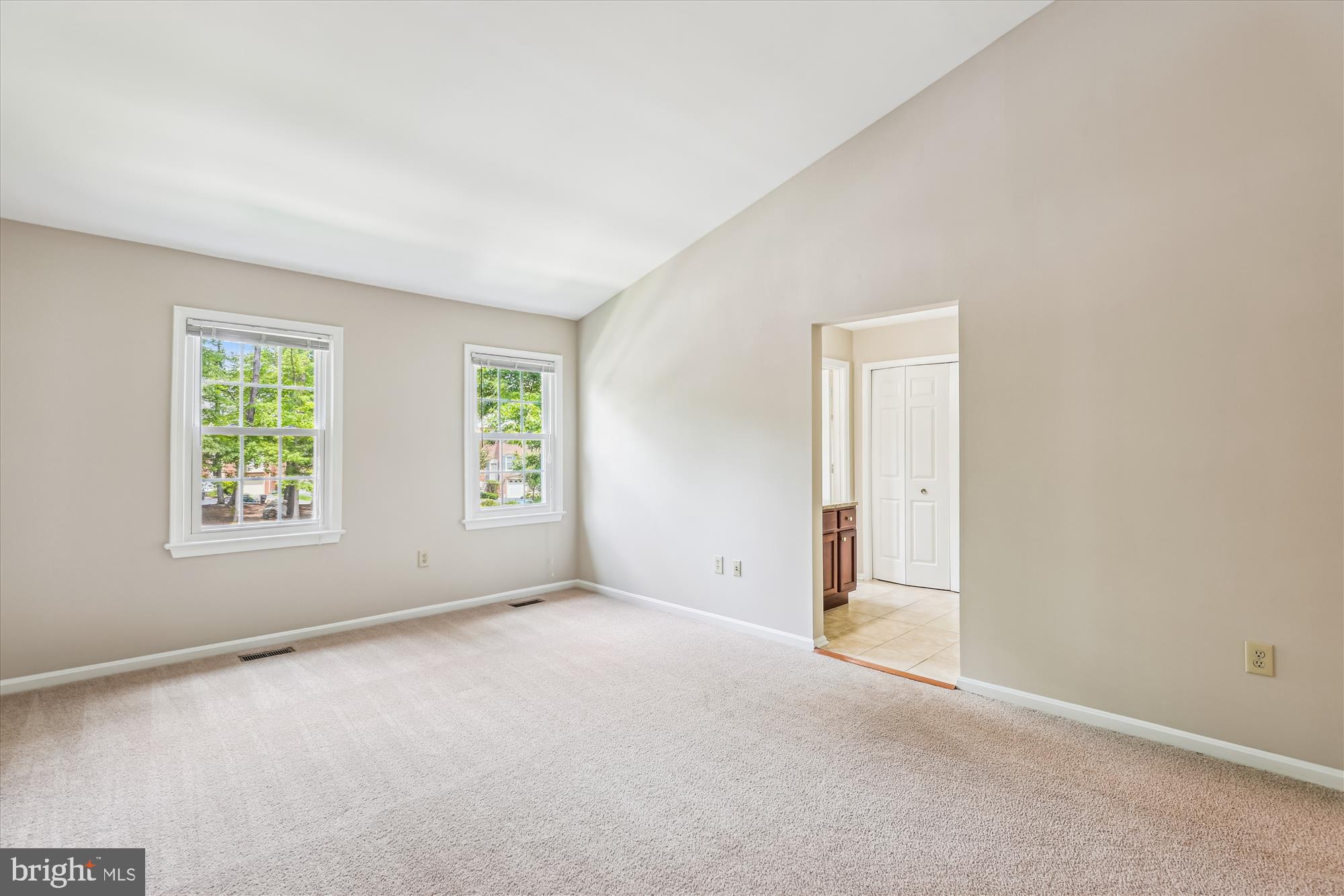 7708 Shootingstar Drive Springfield, VA 22152 - Photo 22 of 62 an empty room with windows