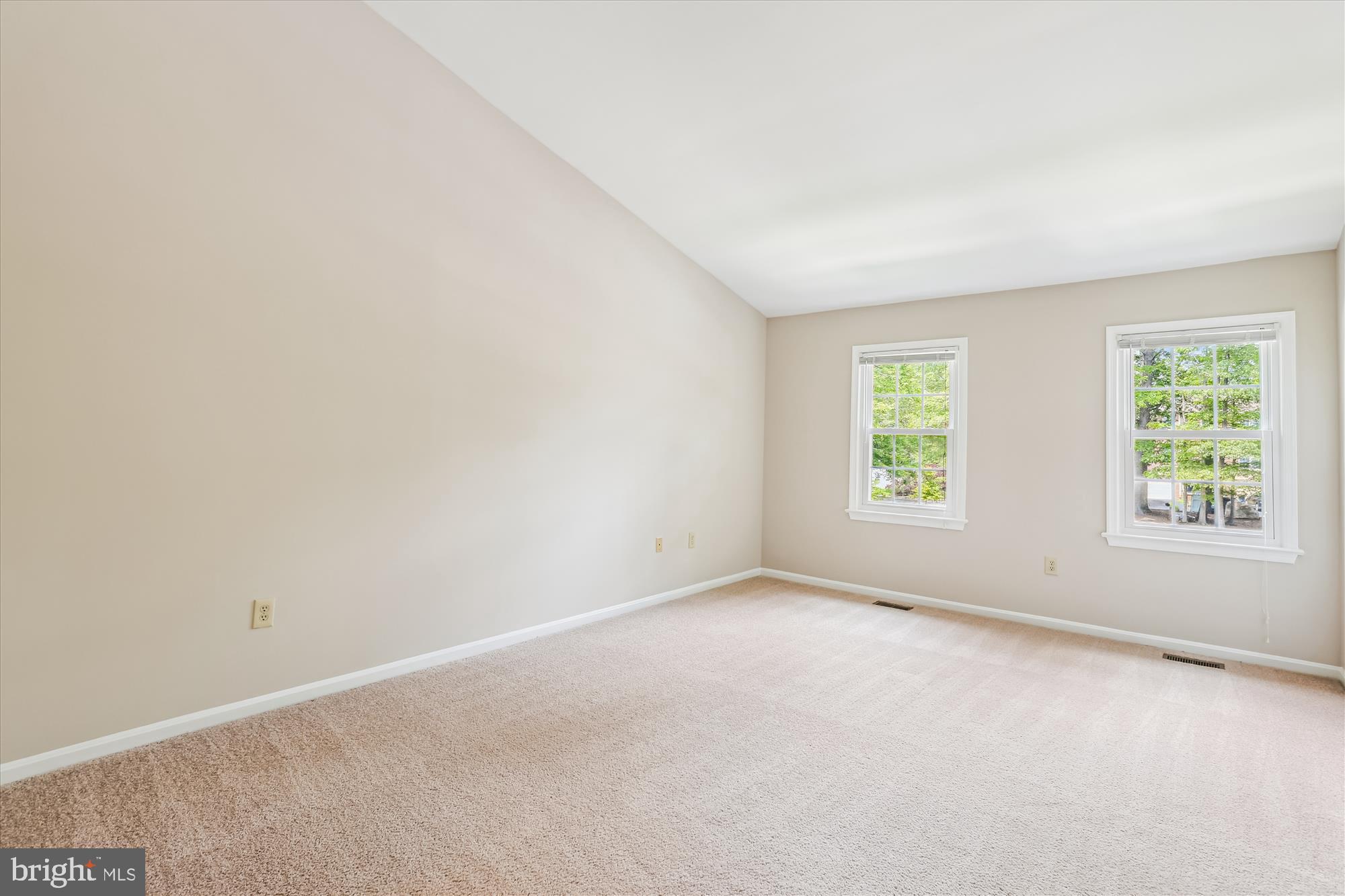7708 Shootingstar Drive Springfield, VA 22152 - Photo 23 of 62 Primary Bedroom