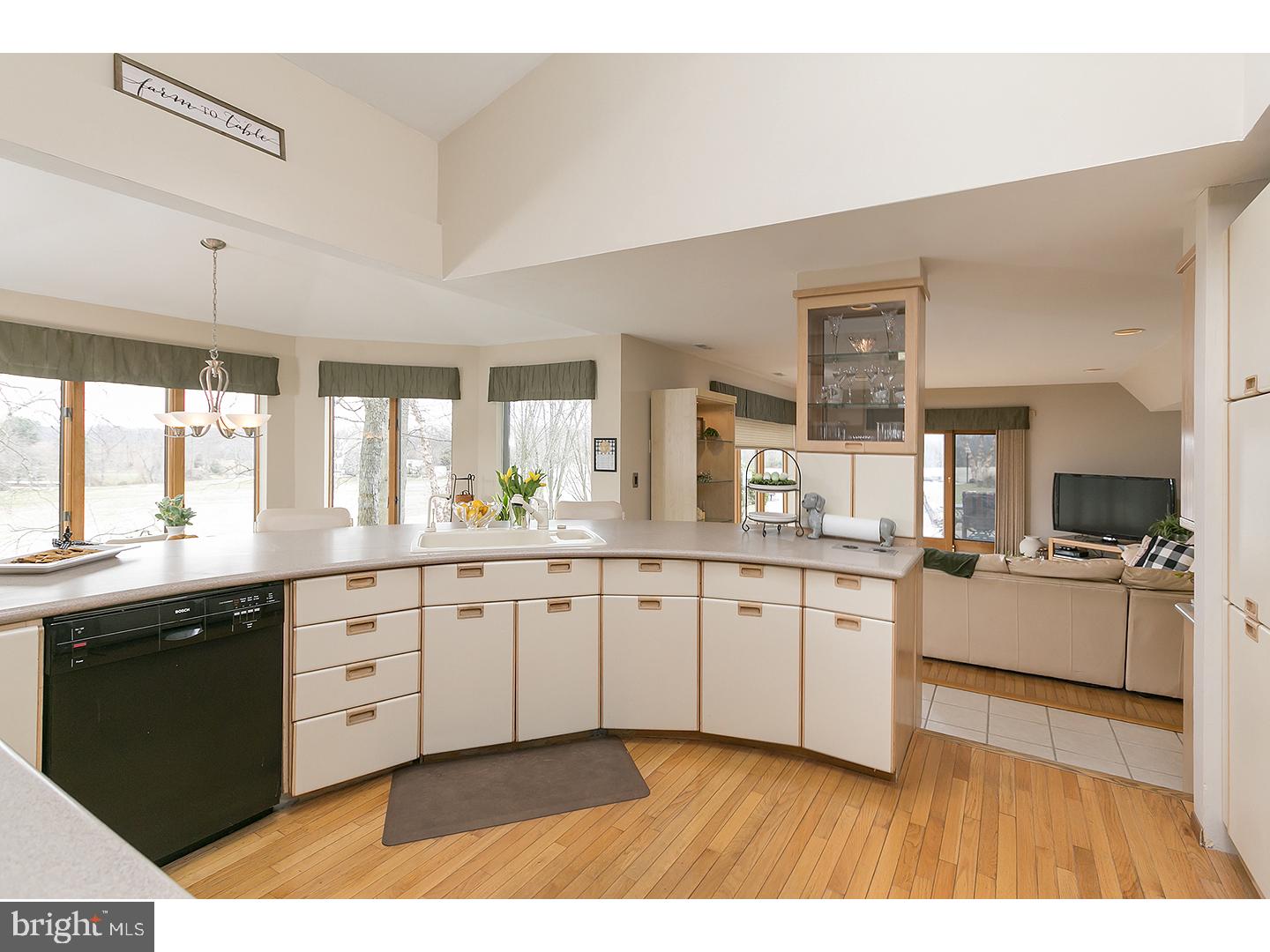 301 Pitman Road Sewell, NJ 08080 - Photo 10 of 33