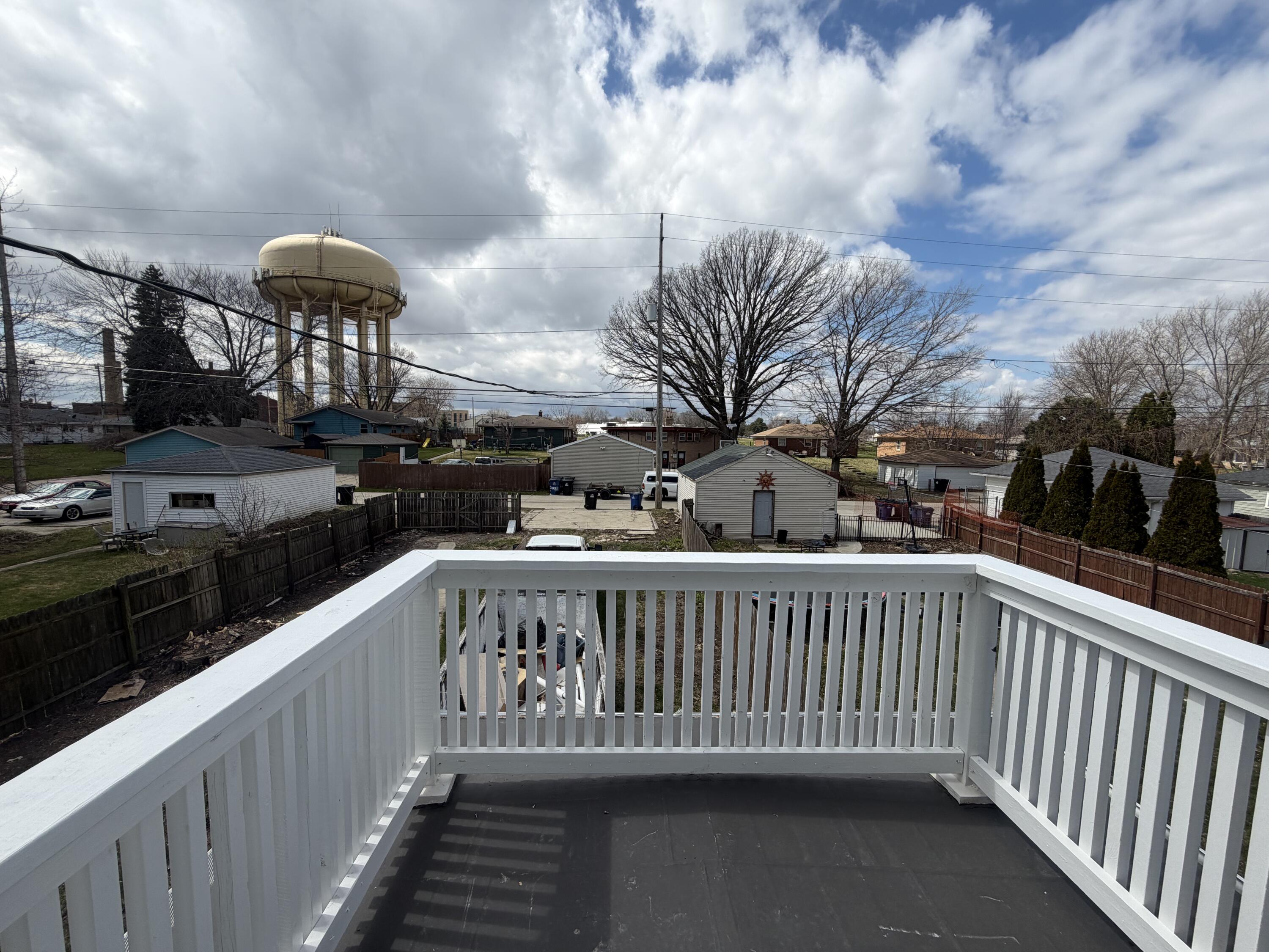 1624 Carlisle Avenue Racine, WI 53404 - Photo 16 of 17 IMG_9047