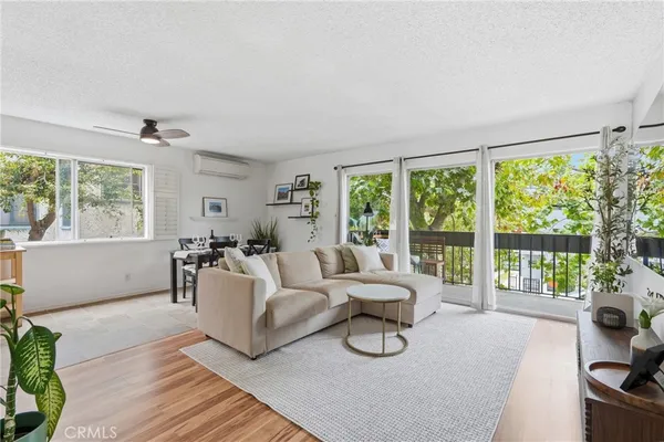 $470,000 | 1061 Park Avenue, Unit 115, Long Beach, CA 90804
