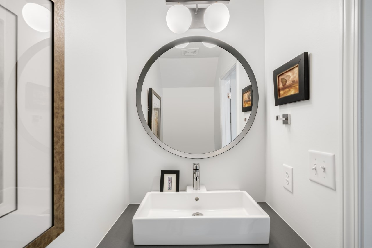 1403 Mapleside Court Raleigh, NC 27609 - Photo 16 of 29 Photo 17