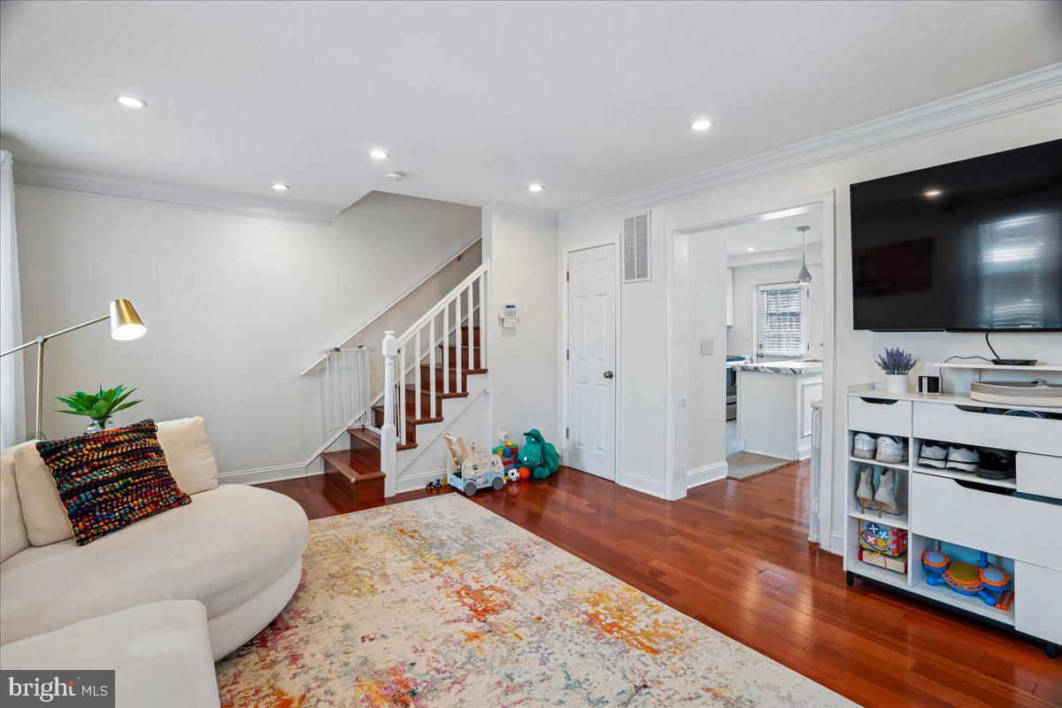 5046 12th Street Northeast Washington, DC 20017 - Photo 7 of 52