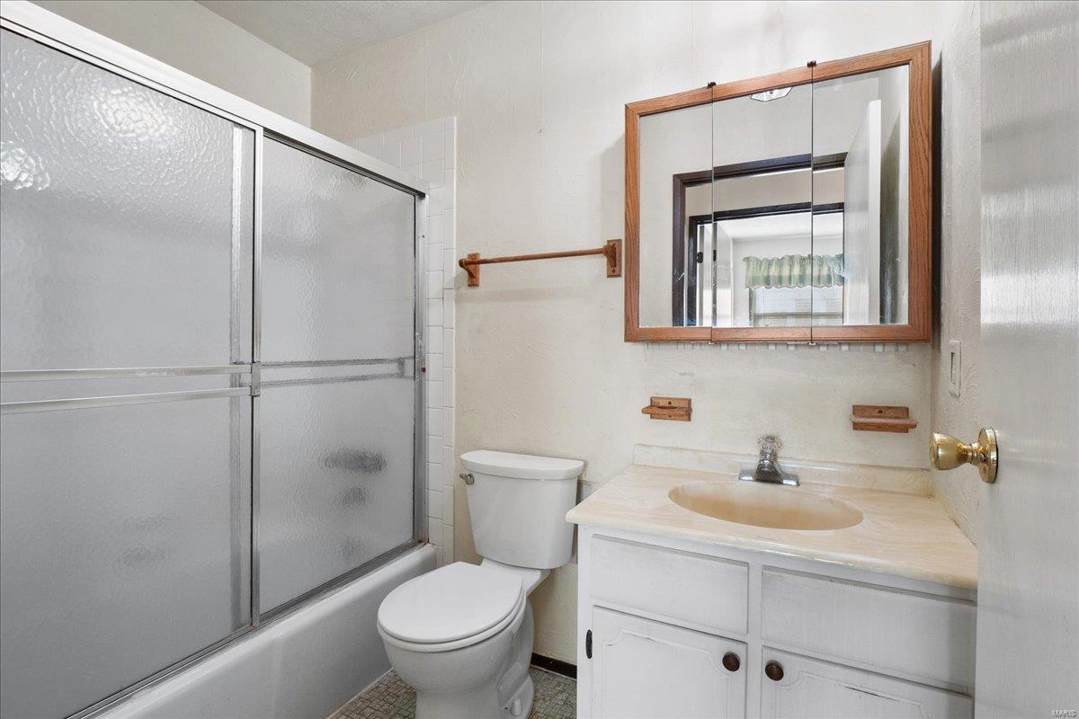 3005 Mill Springs Road Belleville, IL 62221 - Photo 27 of 38 Gallery Image 27