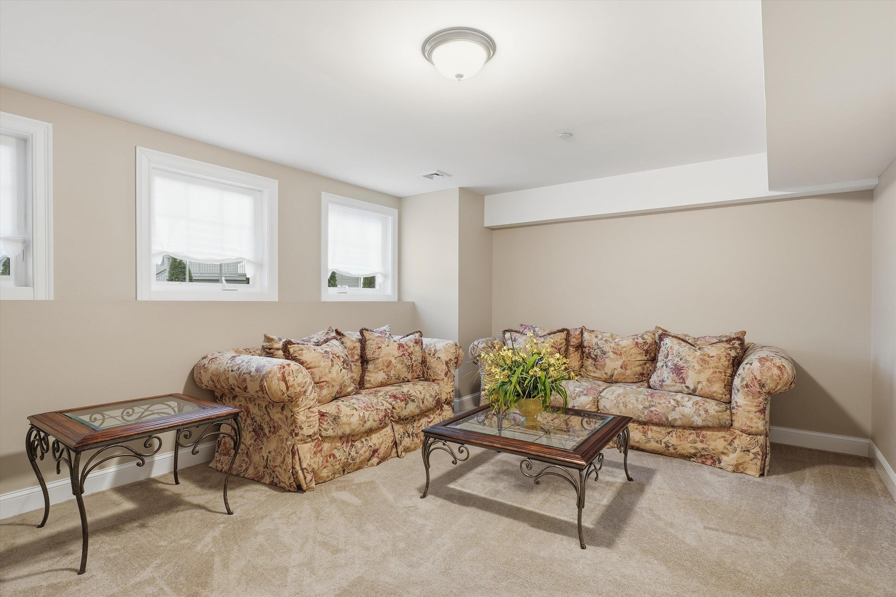 249 Villager Road Chester, NH 03036 - Photo 36 of 52