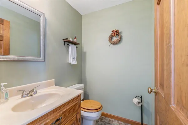 $764,900 | 34 Ballard Road, Derry, NH 03038