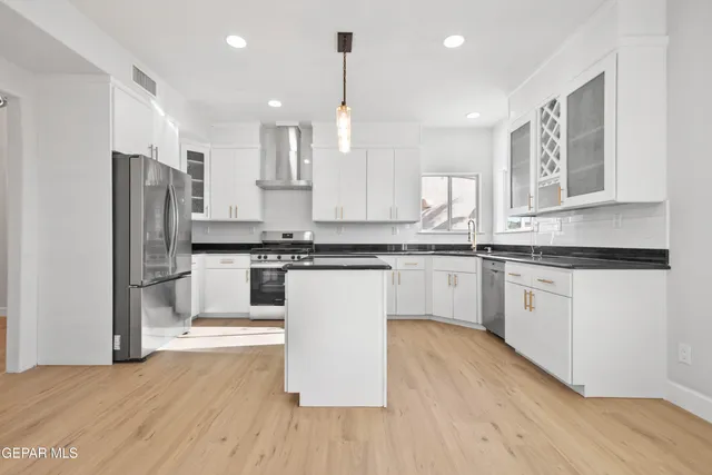 $649,900 | 6357 Calle Del Rio Lane, El Paso, TX 79912