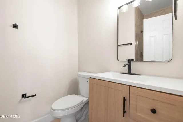 $649,900 | 6357 Calle Del Rio Lane, El Paso, TX 79912