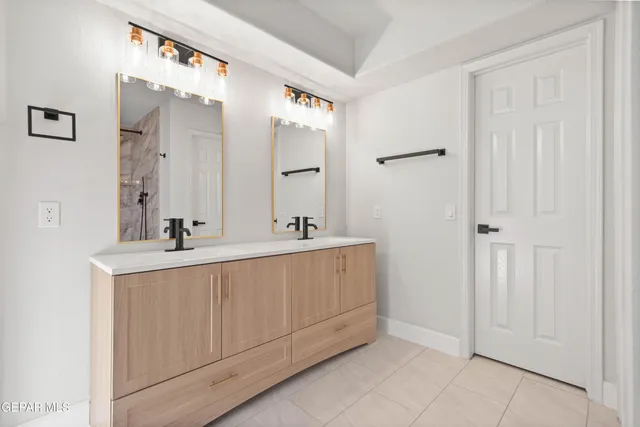 $649,900 | 6357 Calle Del Rio Lane, El Paso, TX 79912