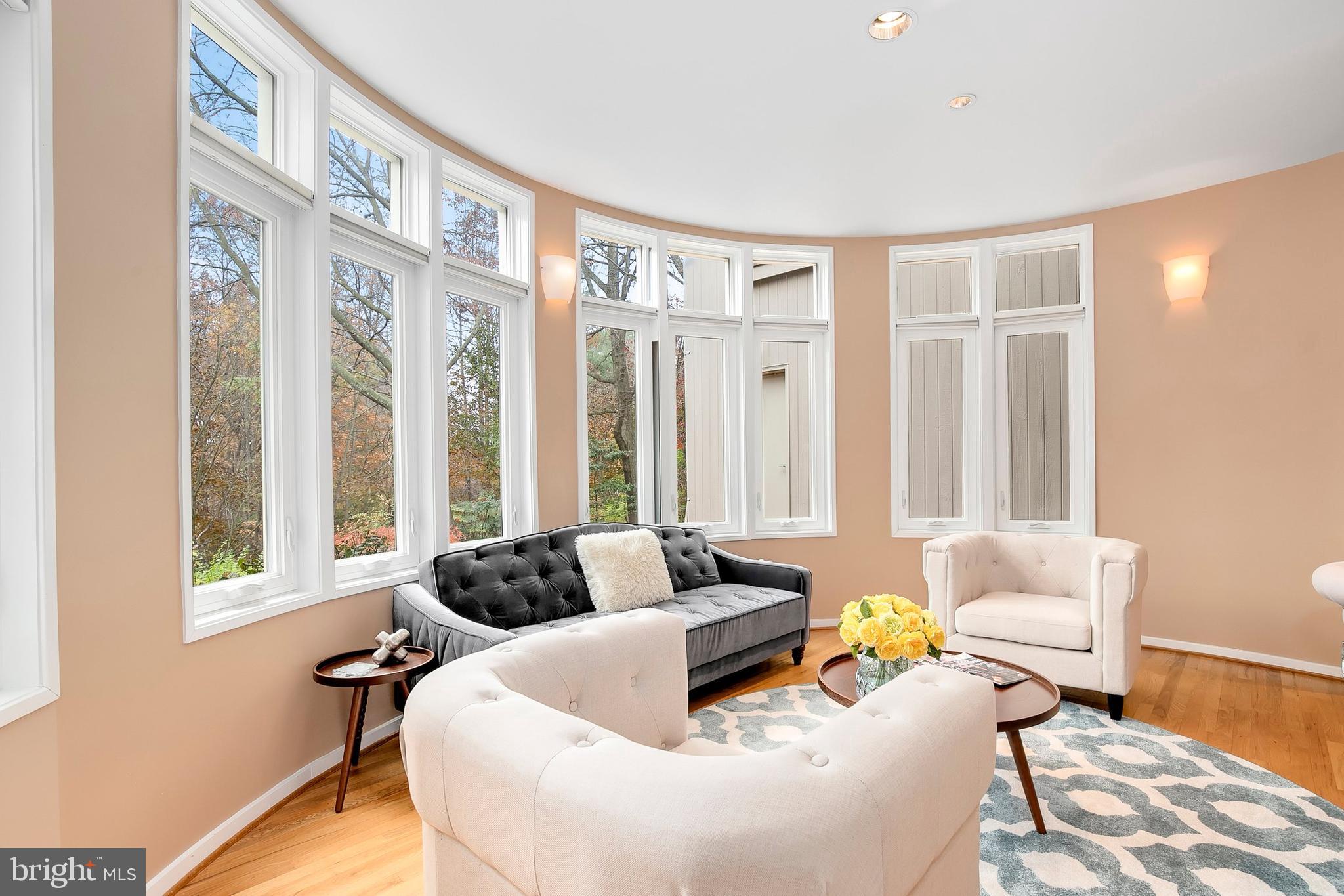 2045 Beacon Place Reston, VA 20191 - Photo 16 of 59