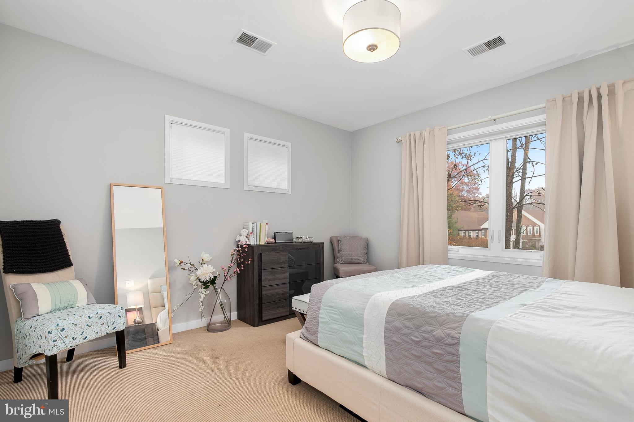 2045 Beacon Place Reston, VA 20191 - Photo 42 of 59