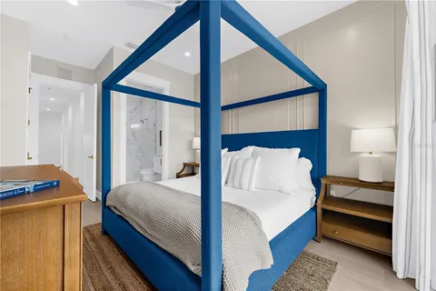 $9,495,000 | 551 South Washington Drive, Sarasota, FL 34236